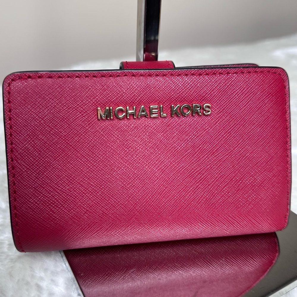 Michael Kors Red Bifold Wallet - Picture 2 of 14